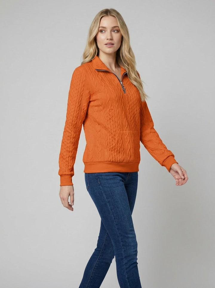 Maglione da donna con zip e lavorazione a treccia testurizzata