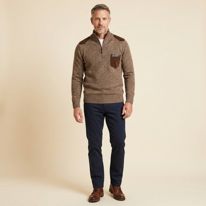 Herrenpullover mit halbem Reißverschluss, Stehkragen und Brusttasche
