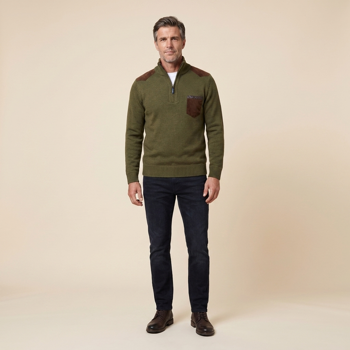 Herrenpullover mit halbem Reißverschluss, Stehkragen und Brusttasche