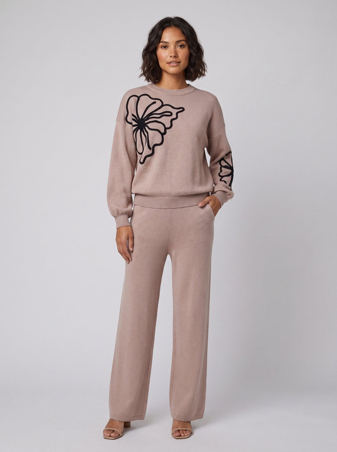 Ensemble Femme Deux Pièces En Maille Motif Fleur Col Rond Et Pantalon Large
