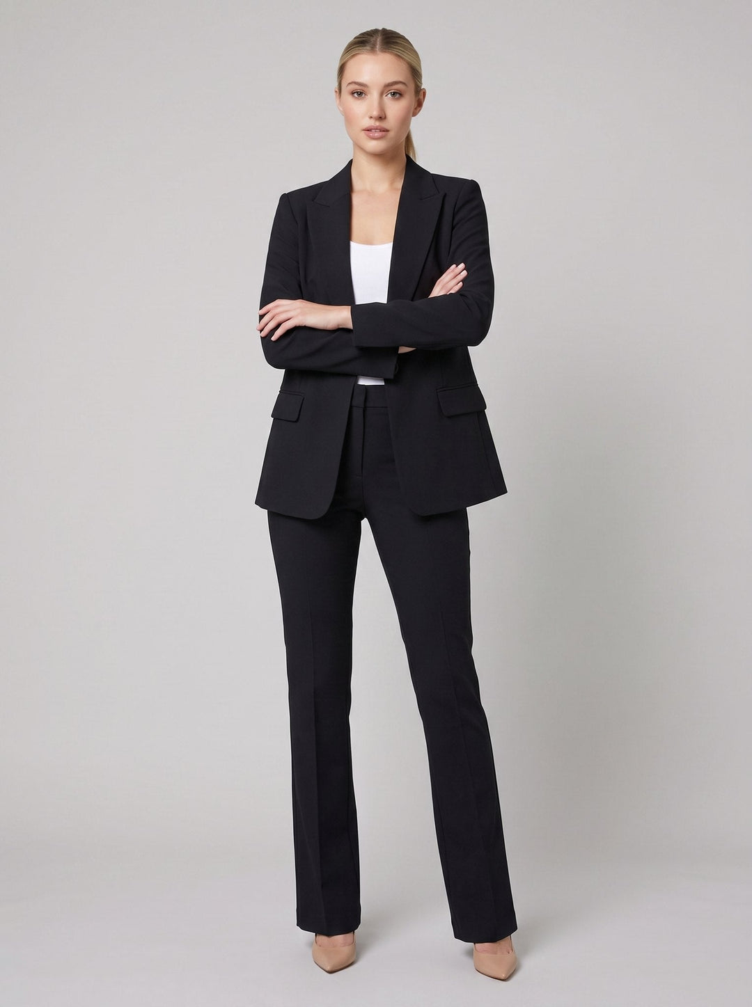 Women's Suit Set with Structured Blazer and Pleated Wide-Leg Pants
