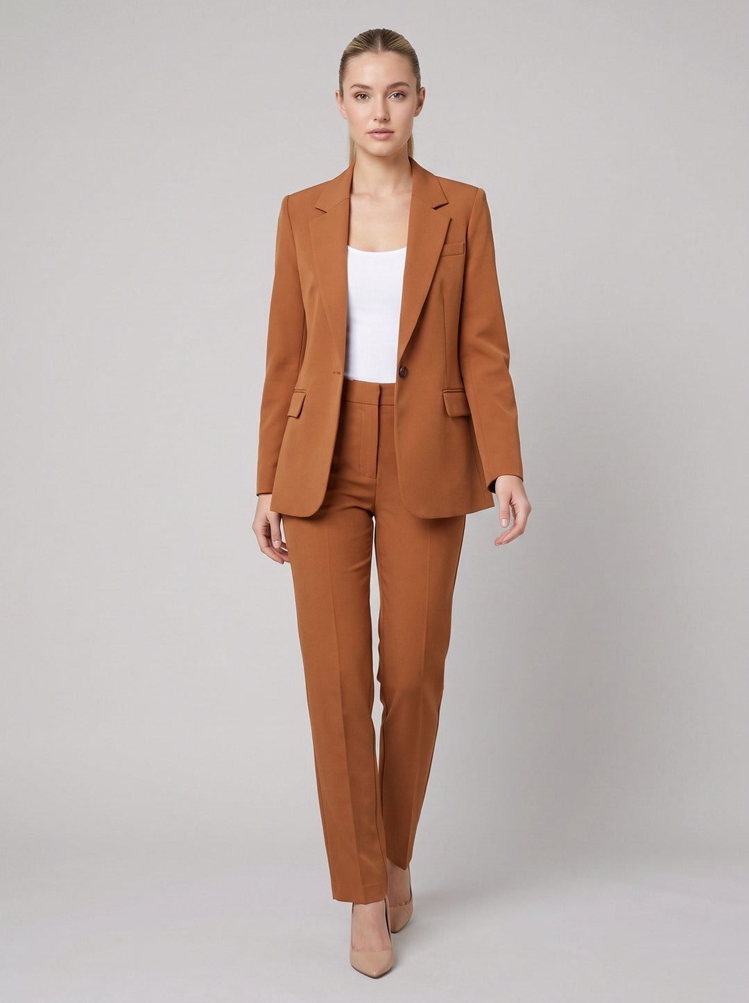 Women's Suit Set with Structured Blazer and Pleated Wide-Leg Pants