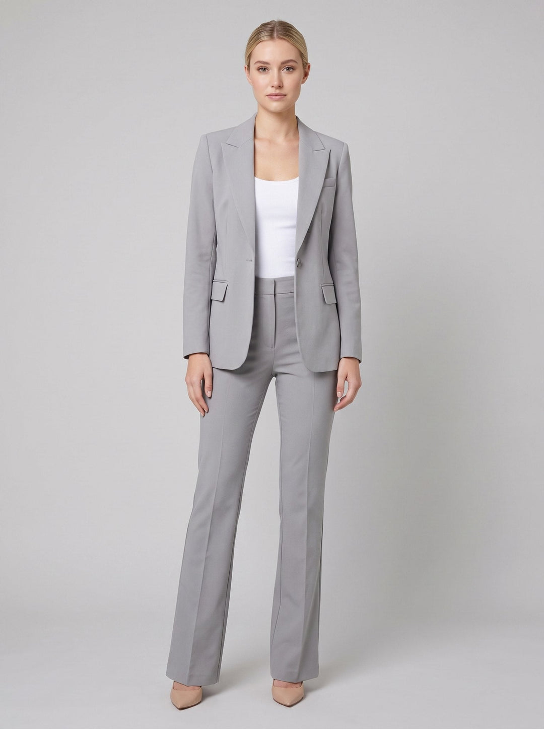Women's Suit Set with Structured Blazer and Pleated Wide-Leg Pants