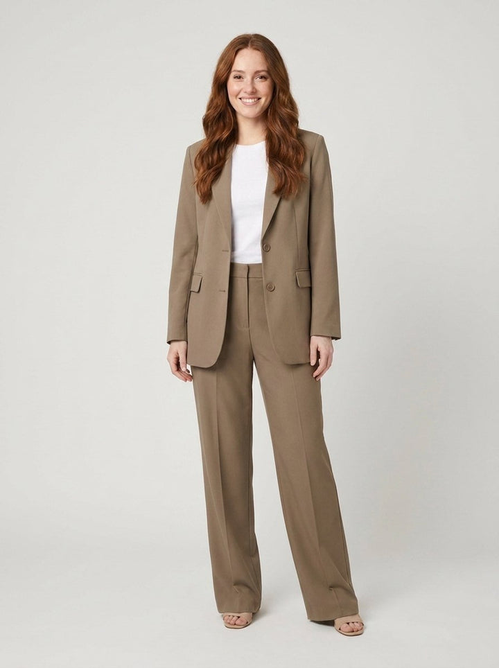 Ensemble Tailleur Femme Blazer Structuré Et Pantalon À Pinces