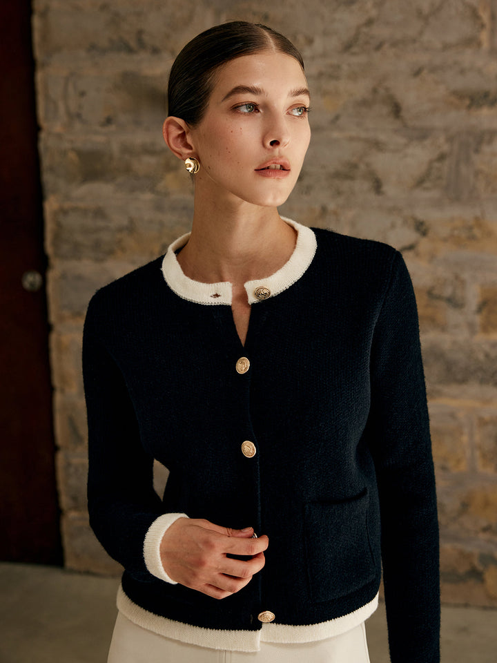 Cardigan Femme Ajusté Avec Poches Et Bordures Contrastées