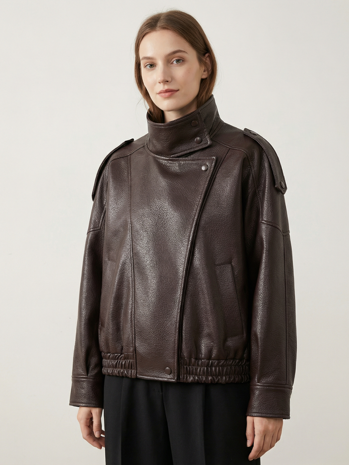 Women's Oversized Faux Fur Jacket with Stand-Up Collar
